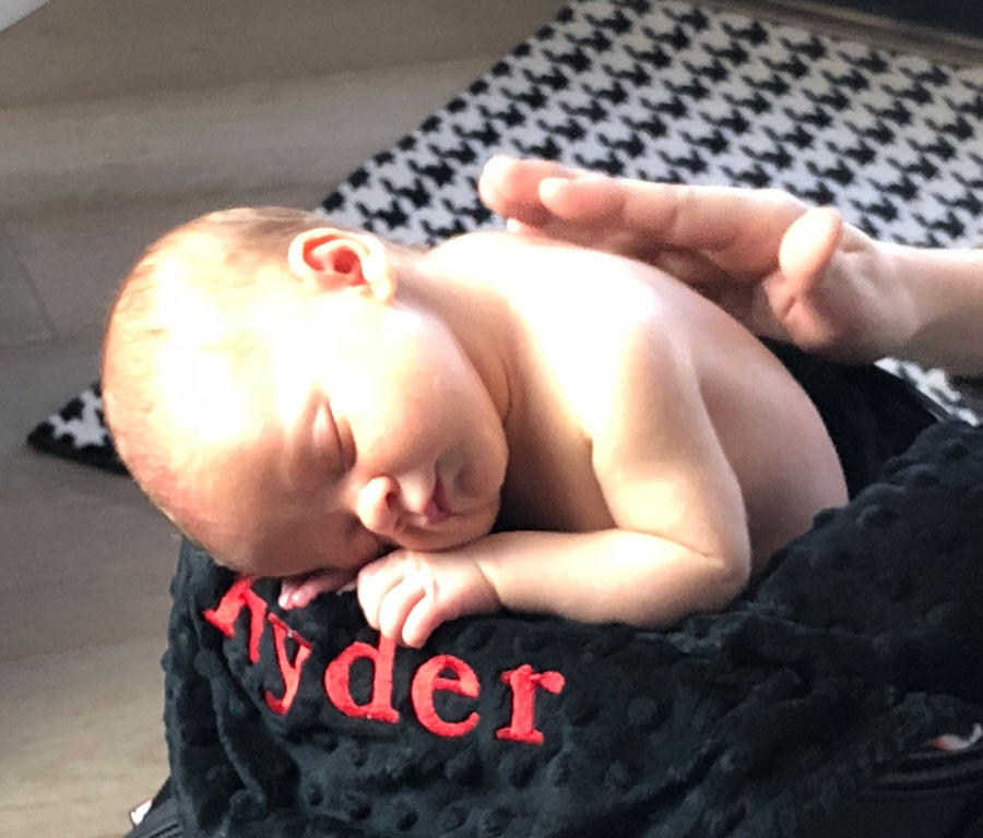 pregnant-after-endometrial-ablation-and-essure-reversal