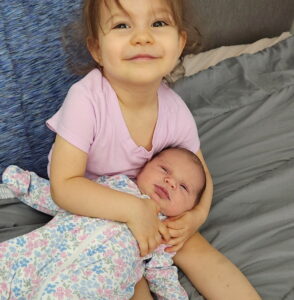 tubal-reversal-surgery-Derby-Kansas-siblings